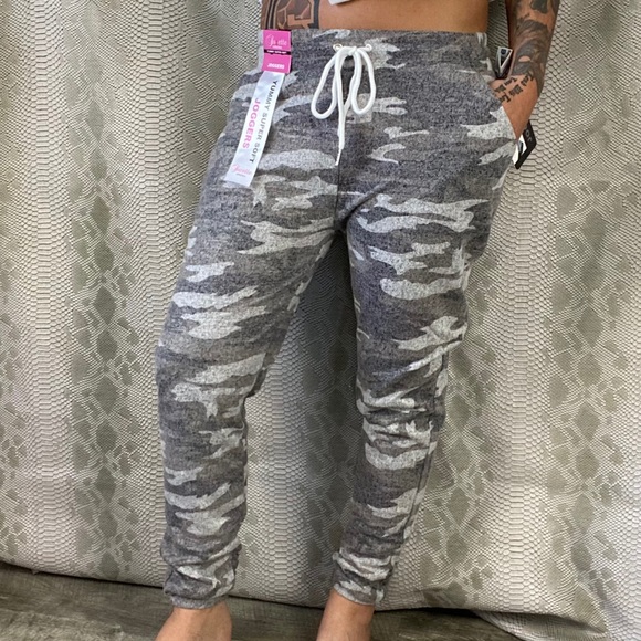 Heather red brown camouflage joggers w pockets - Picture 2 of 3